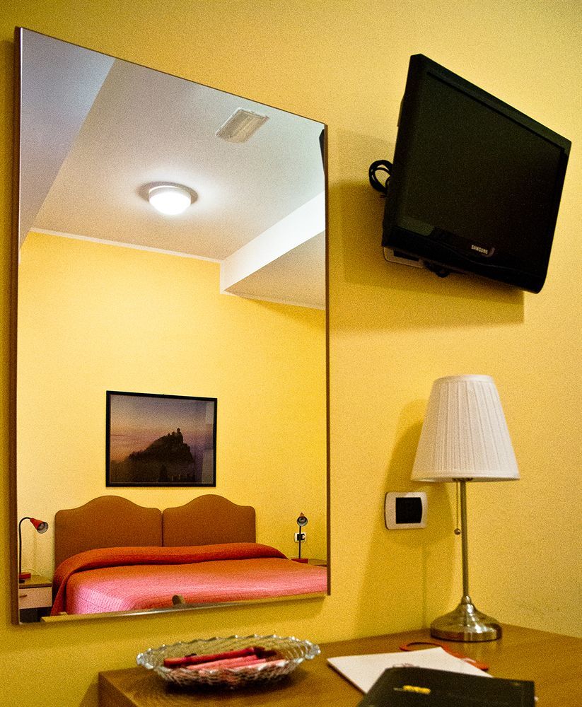 Lodge Holidays - Glamping San Marino Exterior foto